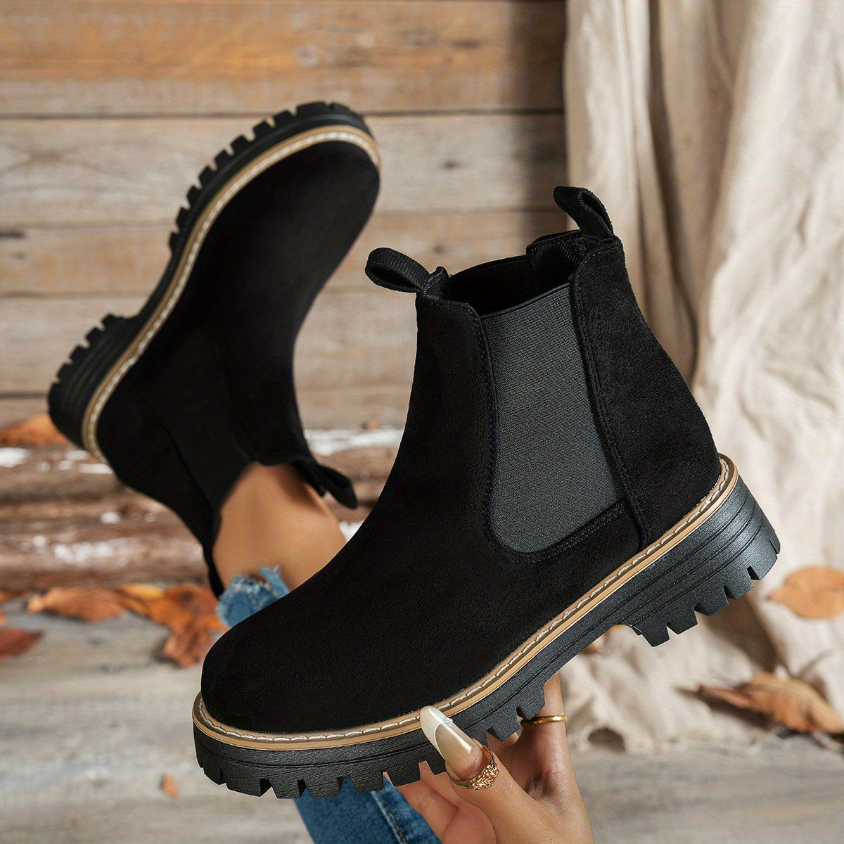 Mehetabel | Women's Chelsea Boots Platform Lug Sole Round Toe