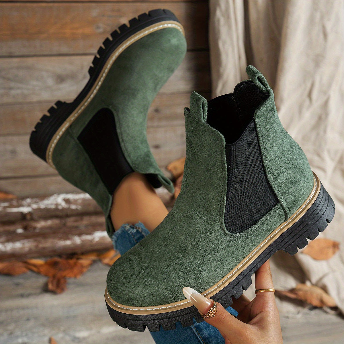 Mehetabel | Women's Chelsea Boots Platform Lug Sole Round Toe